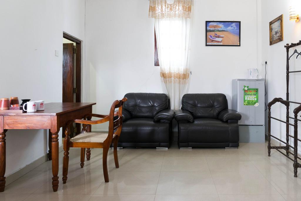 Dew Grand Regency Apartment Bataduwa Exterior photo