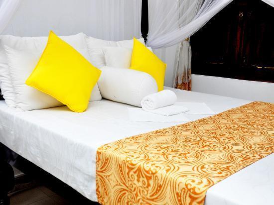 Dew Grand Regency Apartment Bataduwa Exterior photo