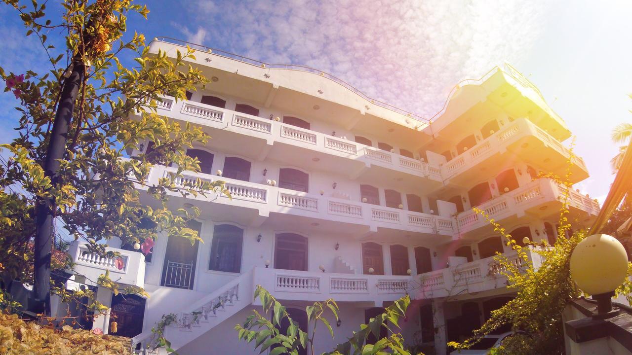 Dew Grand Regency Apartment Bataduwa Exterior photo
