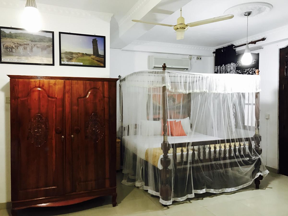 Dew Grand Regency Apartment Bataduwa Exterior photo