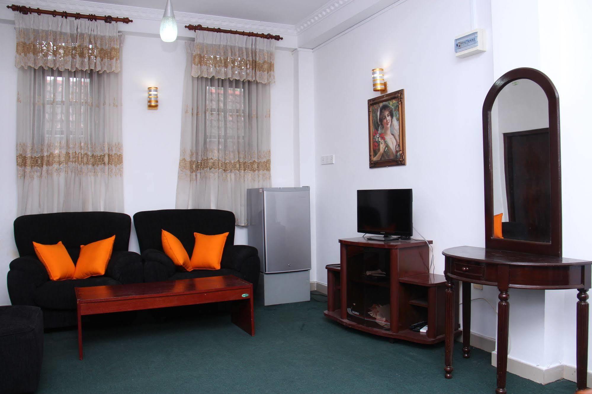 Dew Grand Regency Apartment Bataduwa Exterior photo